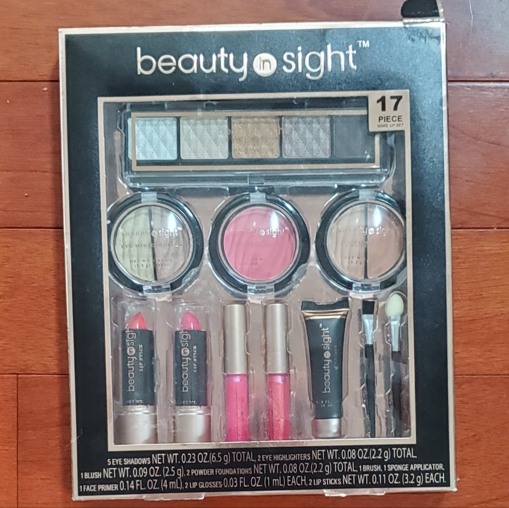 Makeup kit